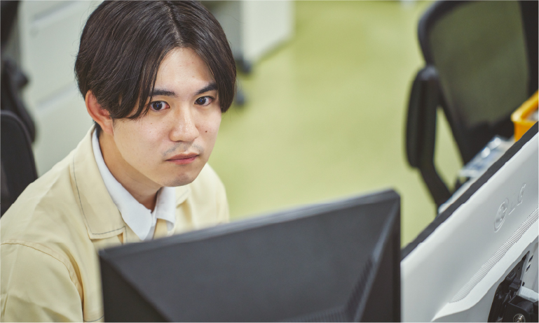 電子管電応システム部 Y.M.さん3